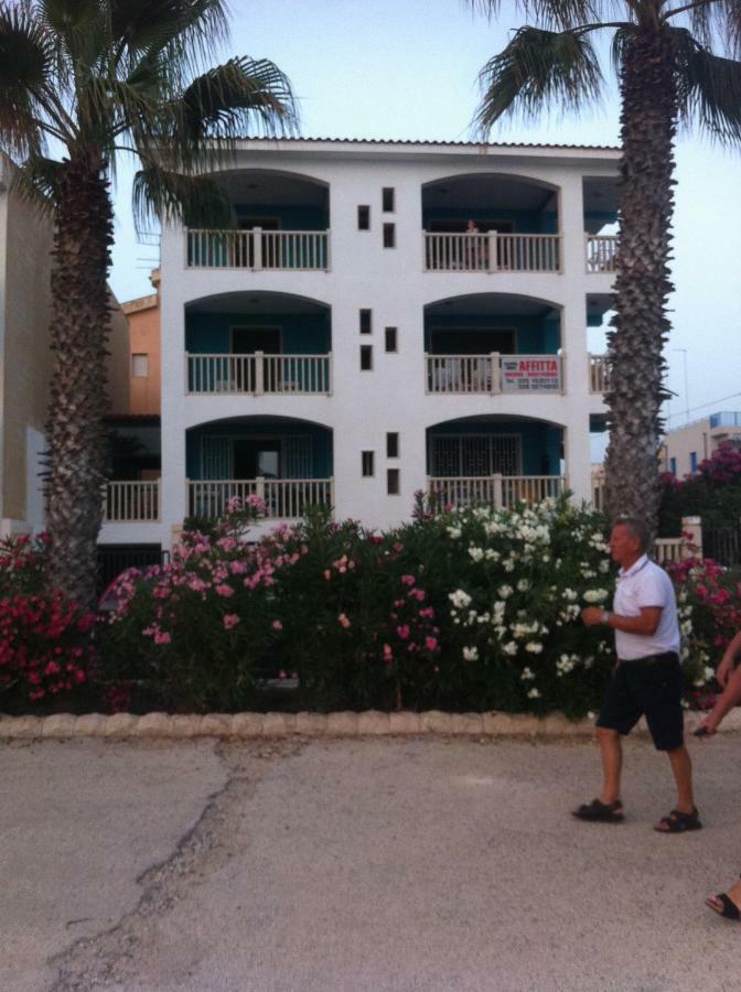 Edificio Cannizzo Scoglitti Exterior photo